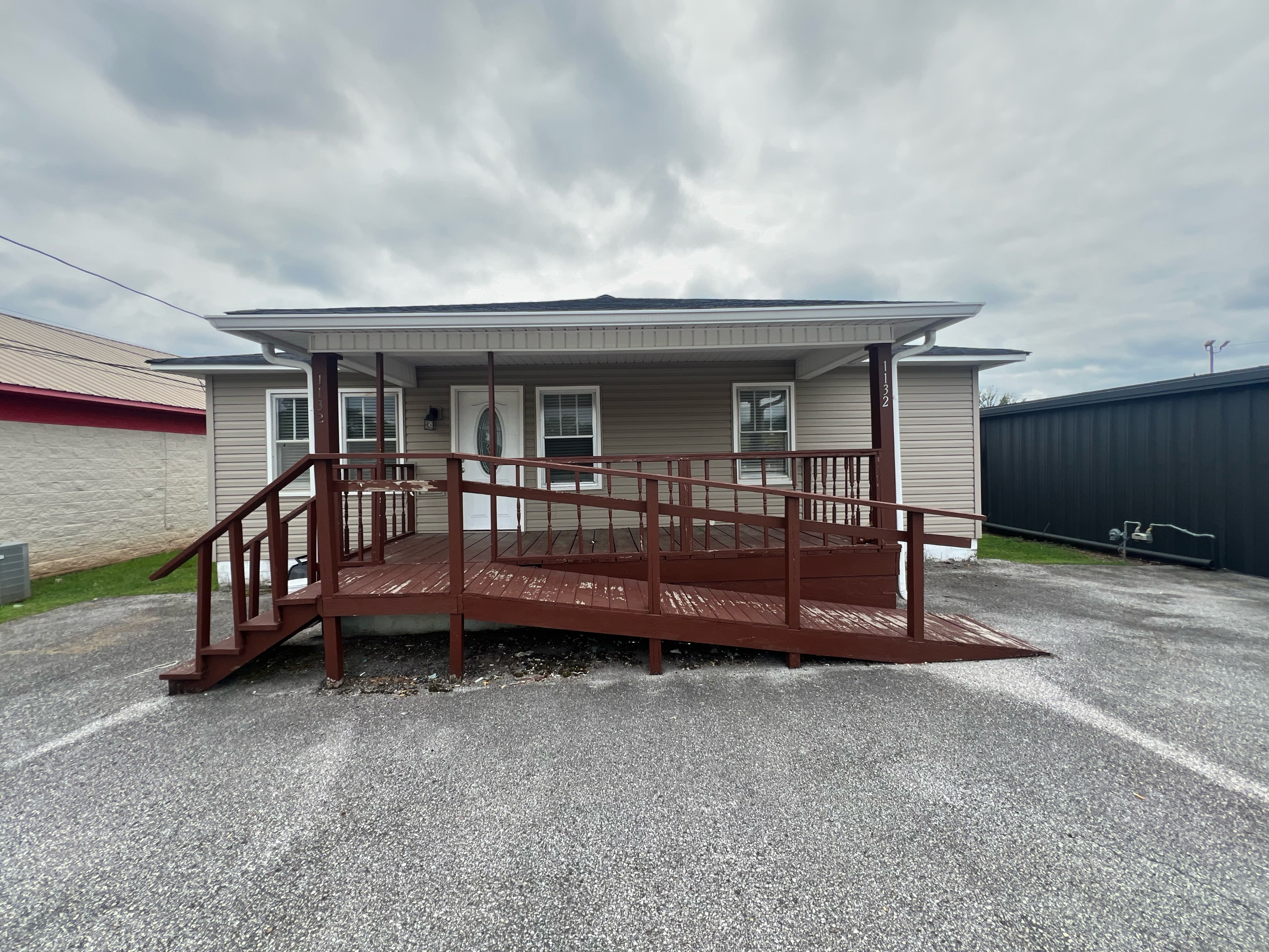 1132 Snow Street - 1